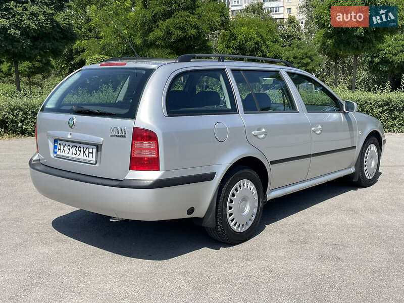 Универсал Skoda Octavia 2006 в Киеве