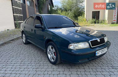 Лифтбек Skoda Octavia 1998 в 