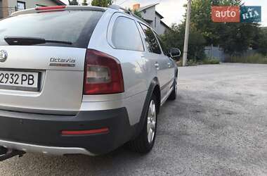 Универсал Skoda Octavia 2012 в 