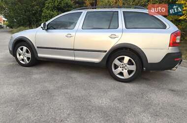 Универсал Skoda Octavia 2012 в 