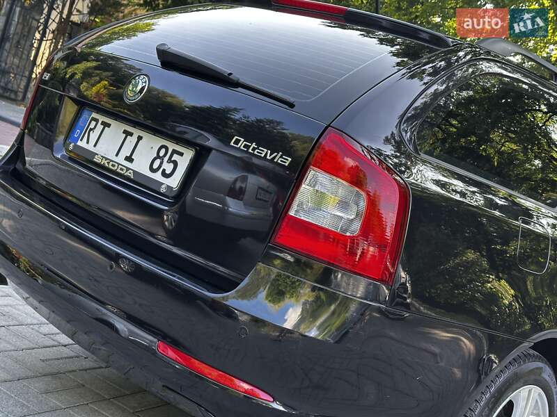Універсал Skoda Octavia 2011 в Дрогобичі