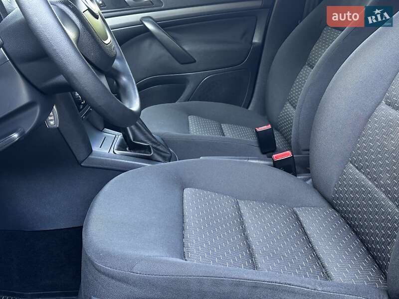 Універсал Skoda Octavia 2011 в Дрогобичі