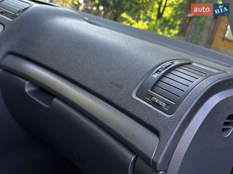 Універсал Skoda Octavia 2011 в Дрогобичі