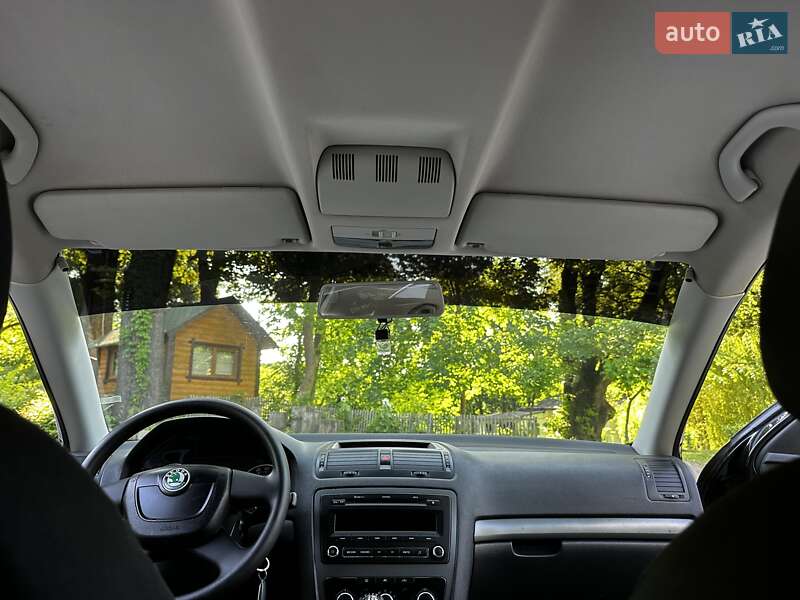 Універсал Skoda Octavia 2011 в Дрогобичі