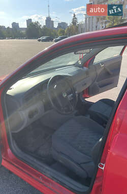 Лифтбек Skoda Octavia 1998 в 