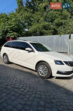 Универсал Skoda Octavia 2017 в Мукачево