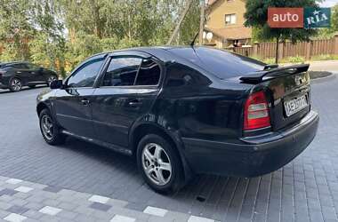 Лифтбек Skoda Octavia 2008 в 