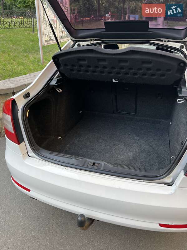 Лифтбек Skoda Octavia 2011 в Киеве