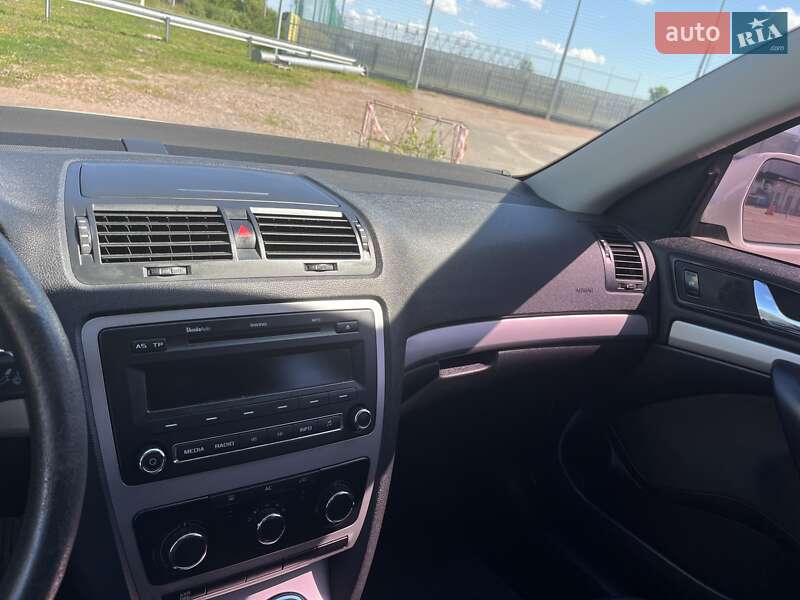 Лифтбек Skoda Octavia 2011 в Киеве