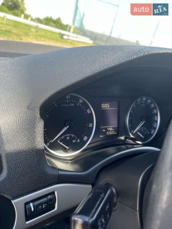 Лифтбек Skoda Octavia 2011 в Киеве