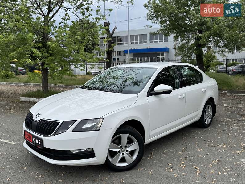 Лифтбек Skoda Octavia 2018 в Киеве