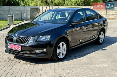 Лифтбек Skoda Octavia 2019 в Луцке