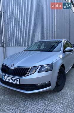 Лифтбек Skoda Octavia 2019 в 