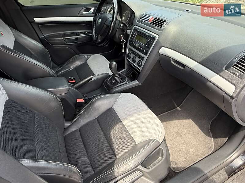 Ліфтбек Skoda Octavia 2006 в Києві