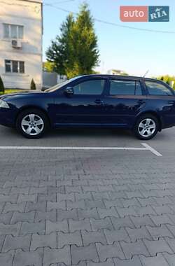 Универсал Skoda Octavia 2011 в 