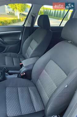 Универсал Skoda Octavia 2011 в 