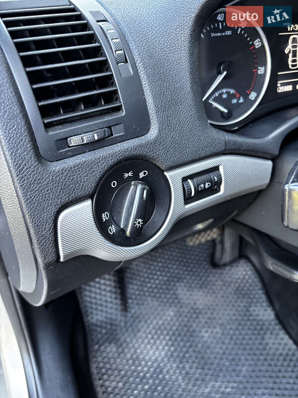 Лифтбек Skoda Octavia 2010 в Львове фото 16 Лифтбек Skoda Octavia 2010 в Львове