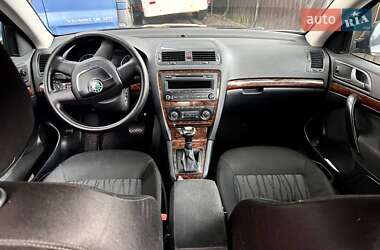 Лифтбек Skoda Octavia 2012 в 