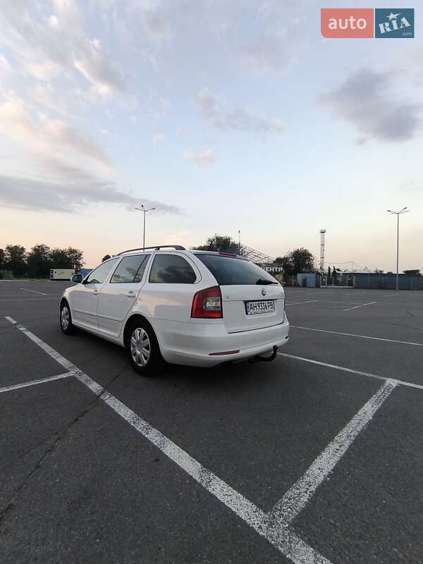 Универсал Skoda Octavia 2011 в Днепре