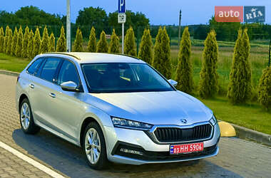 Універсал Skoda Octavia 2021 в Луцьку
