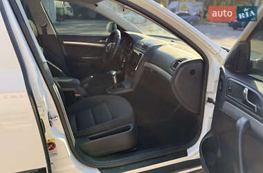 Лифтбек Skoda Octavia 2010 в 