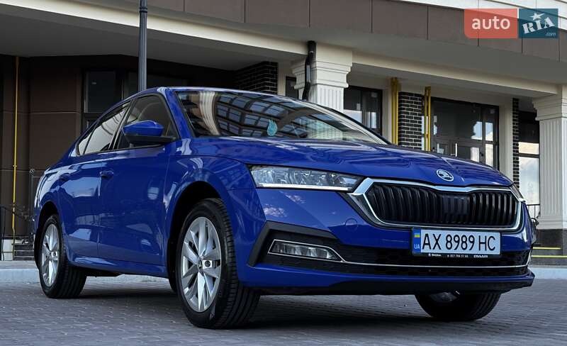 Лифтбек Skoda Octavia 2021 в Киеве