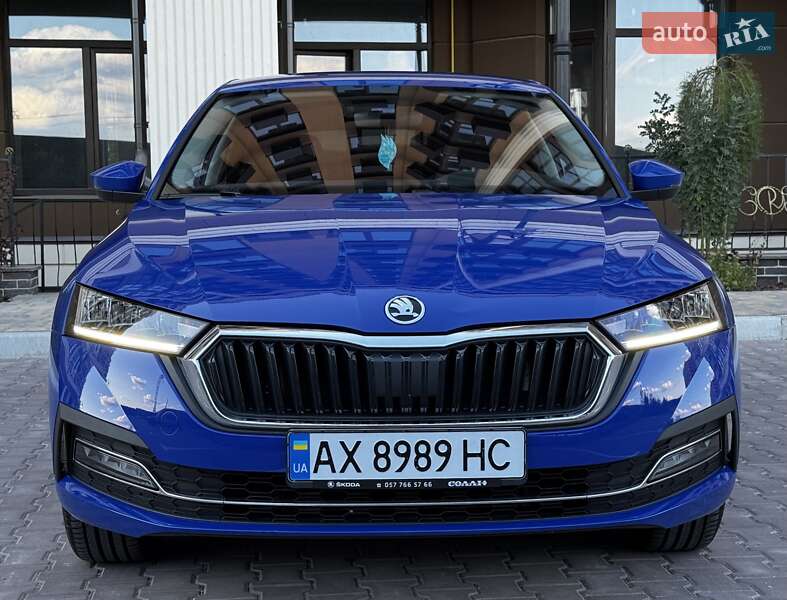 Лифтбек Skoda Octavia 2021 в Киеве