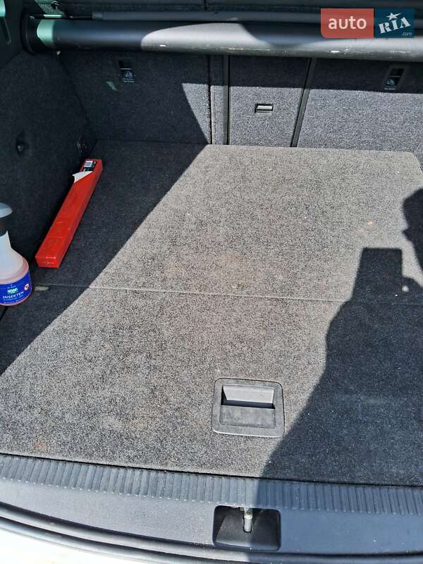 Универсал Skoda Octavia 2020 в Бориславе