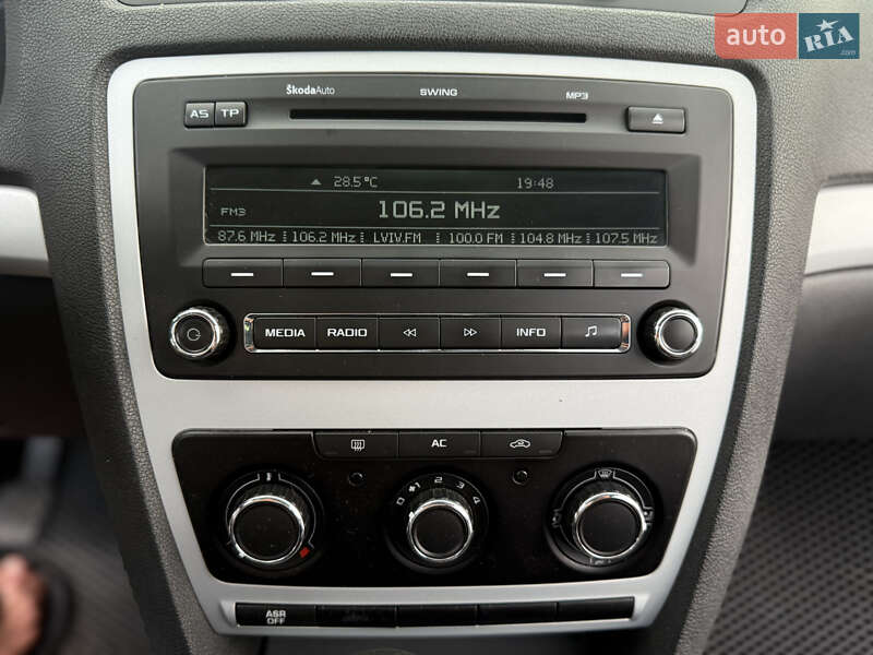 Лифтбек Skoda Octavia 2011 в Каменец-Подольском