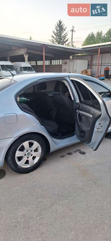 Лифтбек Skoda Octavia 2011 в Хмельницком