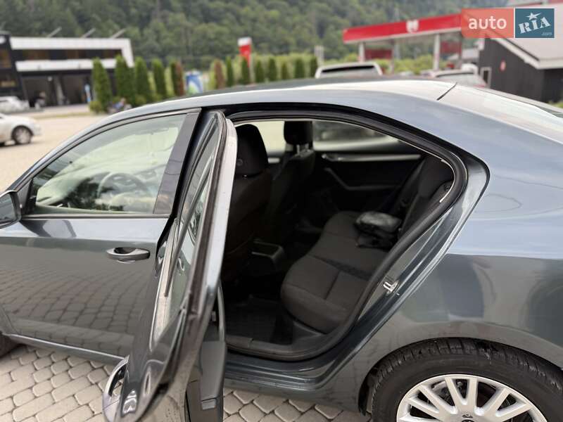 Лифтбек Skoda Octavia 2017 в Ужгороде