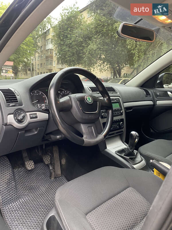 Універсал Skoda Octavia 2009 в Полтаві