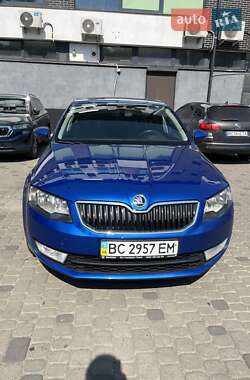 Лифтбек Skoda Octavia 2015 в Львове