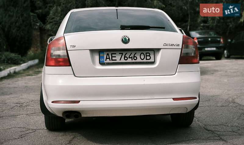 Лифтбек Skoda Octavia 2011 в Днепре