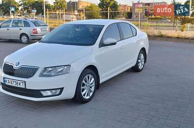 Лифтбек Skoda Octavia 2013 в 