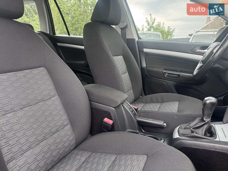 Универсал Skoda Octavia 2010 в Звенигородке