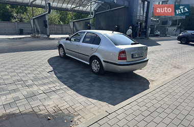 Лифтбек Skoda Octavia 2006 в 