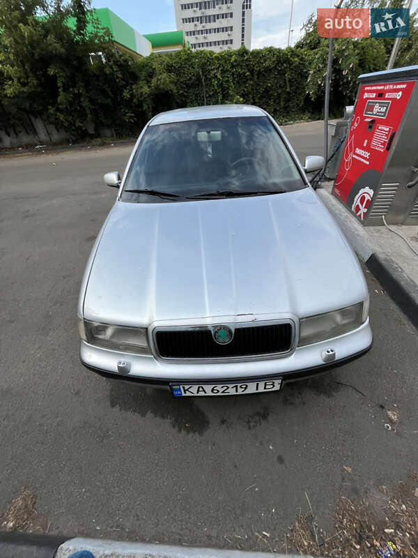 Лифтбек Skoda Octavia 1999 в 