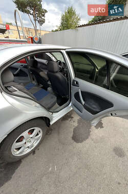 Лифтбек Skoda Octavia 1999 в 