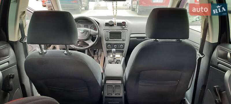 Лифтбек Skoda Octavia 2011 в Львове