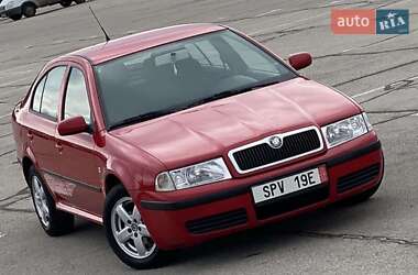 Лифтбек Skoda Octavia 2005 в Днепре