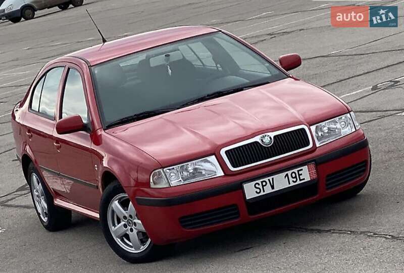 Лифтбек Skoda Octavia 2005 в Днепре