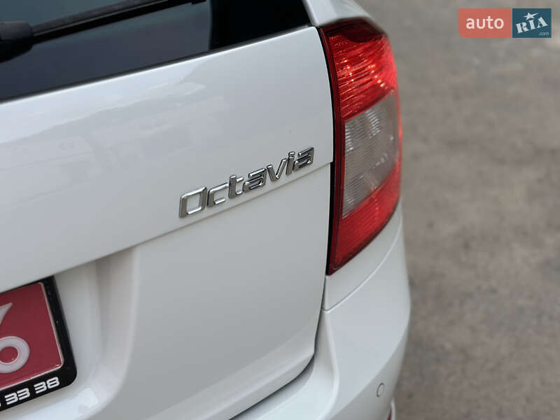 Універсал Skoda Octavia 2011 в Рівному