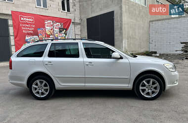 Универсал Skoda Octavia 2011 в 