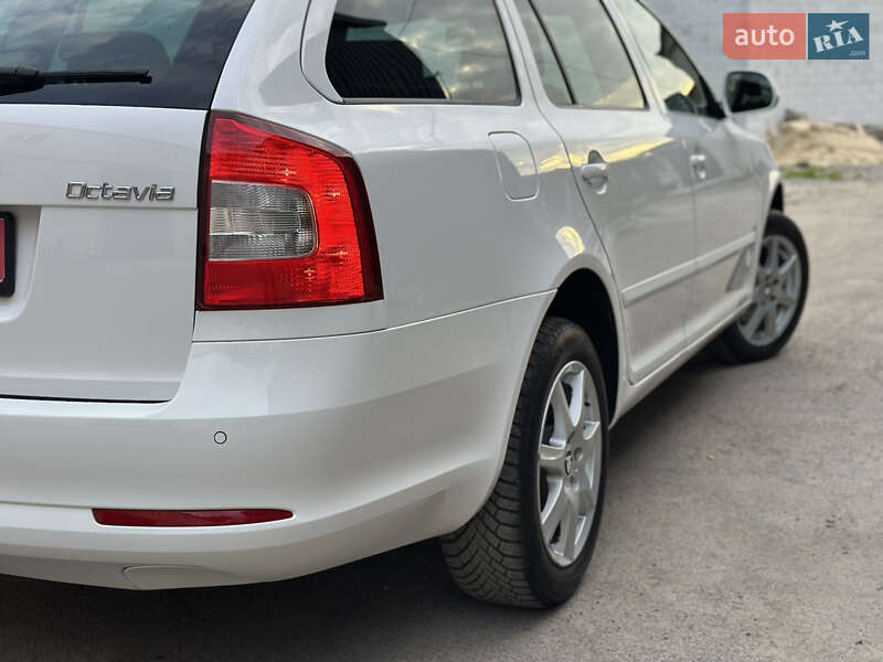 Універсал Skoda Octavia 2011 в Рівному