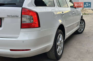 Универсал Skoda Octavia 2011 в 