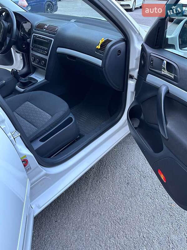 Ліфтбек Skoda Octavia 2011 в Полтаві