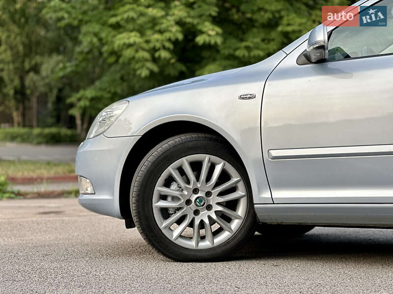 Универсал Skoda Octavia 2009 в Виннице