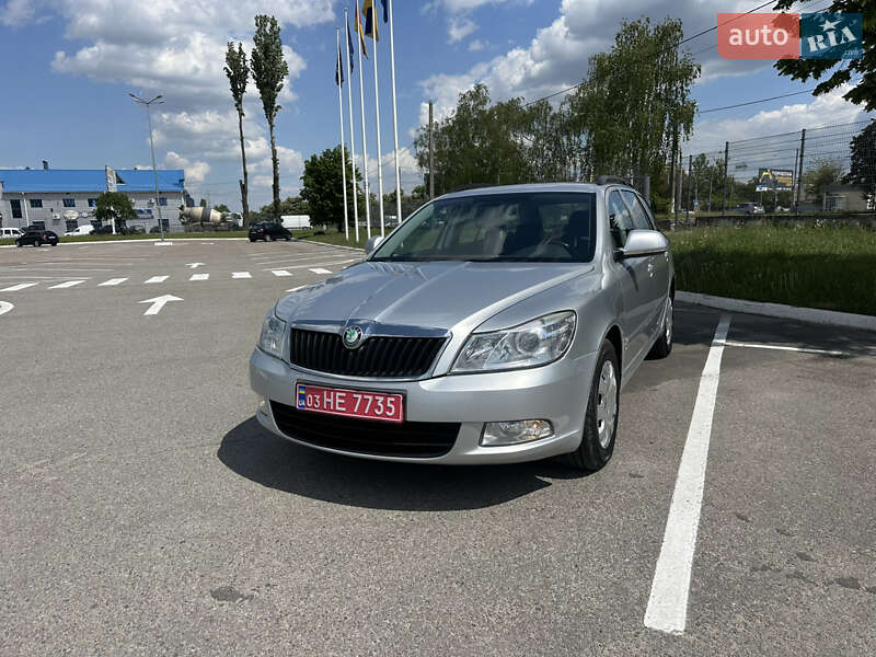 Универсал Skoda Octavia 2009 в Житомире