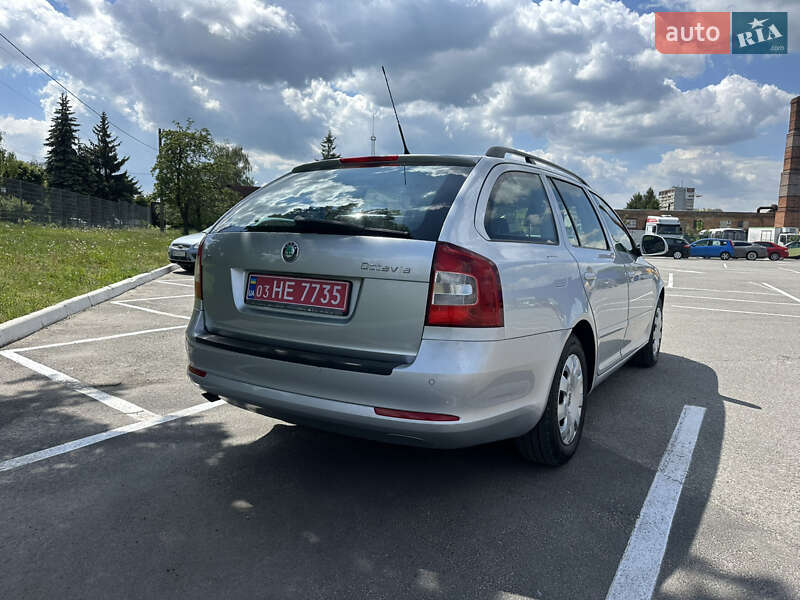 Универсал Skoda Octavia 2009 в Житомире